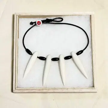 산의 목걸이 지브리 파크