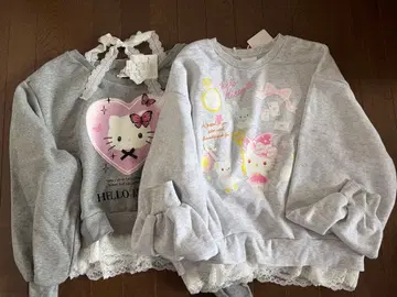 헬로키티 레이스 포함 트레이닝복 2장 세트 아베일