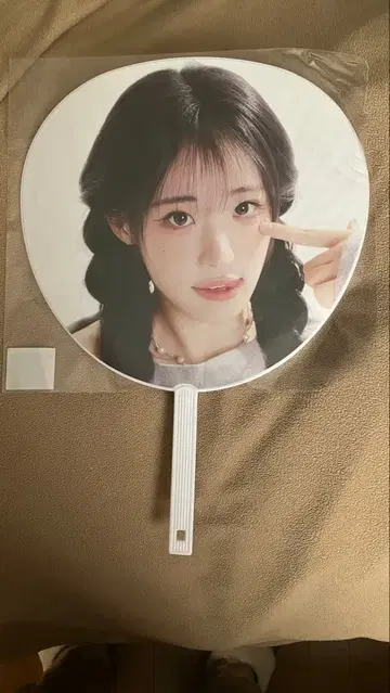 히나 QWER ROCKATION 월드 투어 부채