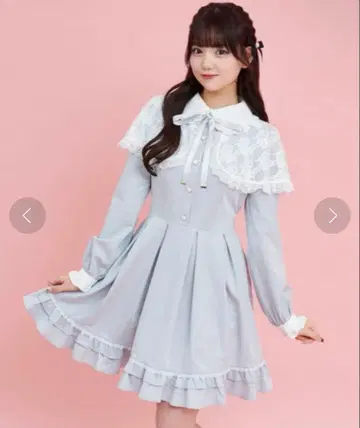 Secret Honey 레이스 케이프 부착 원피스