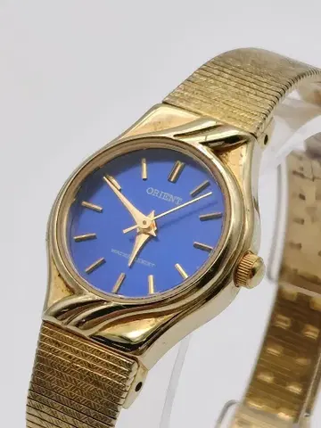 [ ORIENT ] 파랑 다이얼 손목시계 (쿼츠) M-3