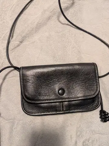 한정판 가격 인하 HEREU 숄더백 지갑