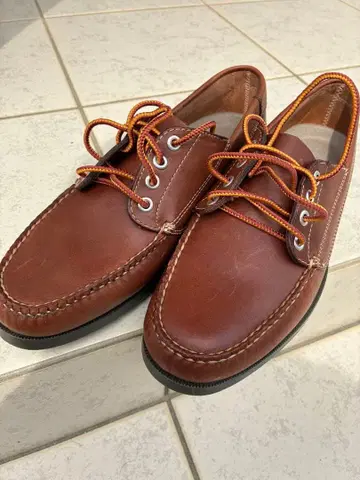 L.L.Bean 남성용 핸드쏘운 모카신 블루처 모크