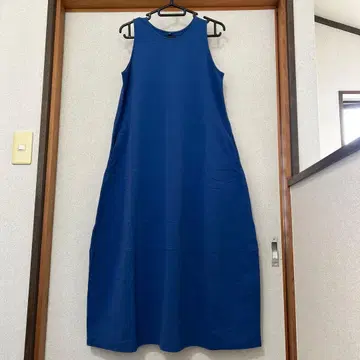 유니클로 슬리브리스 티셔츠 원피스