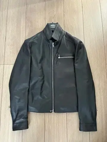 EMMETI 블랙 가죽 라이더 자켓 SIZE:46