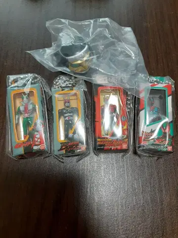 가면라이더 소프트 비닐 패키지 참 제츠 쿠우가 BLACK V3