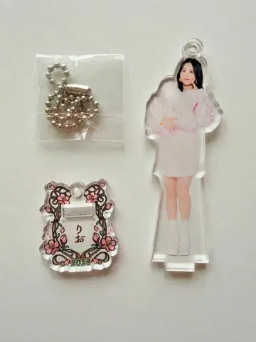 사쿠라이 리오 히나페스 2026 컬렉션 미니 아크릴 키링