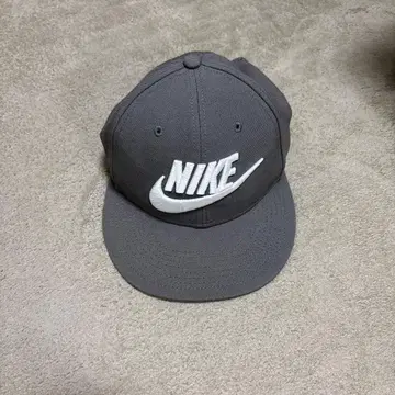 Nike 그레이 스냅백 캡 L/XL
