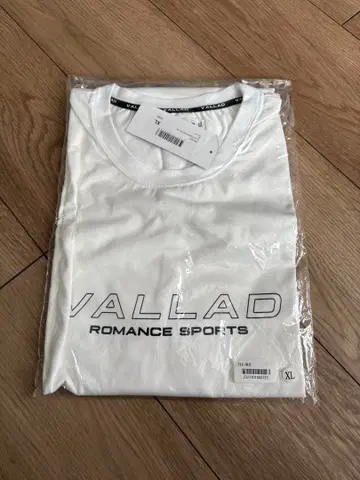 VALLAD ROMANCE SPORTS TEE XL 화이트 미사용 새상품