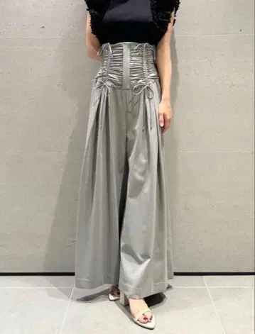 snidel 셔링 개더 팬츠 M 사이즈