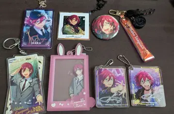 앙스타 사에구사 이바라 아크릴 키링 캔뱃지 묶음 판매