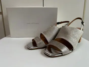 [ 미사용 새상품 ] neue diffusion 노이 에 디퓨전 샌들