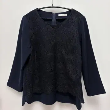 La TOTALITE 마에미 레이스 블라우스