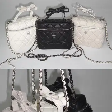 ANDWANG Petit Ribbon Vanity Bag black