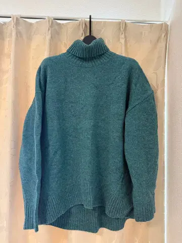 [ 당일 발송 ] beauty&youth 터틀넥 스웨터