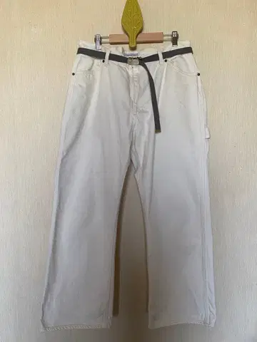 hughug 별주 Ordinary fits 벨트 부착 페인터 팬츠 0