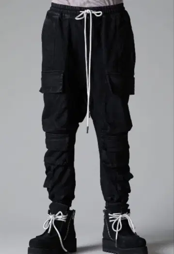 COATED SAROUEL CARGO JOGGER DENIM