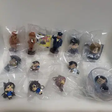 명탐정 코난 피규어 세트입니다.