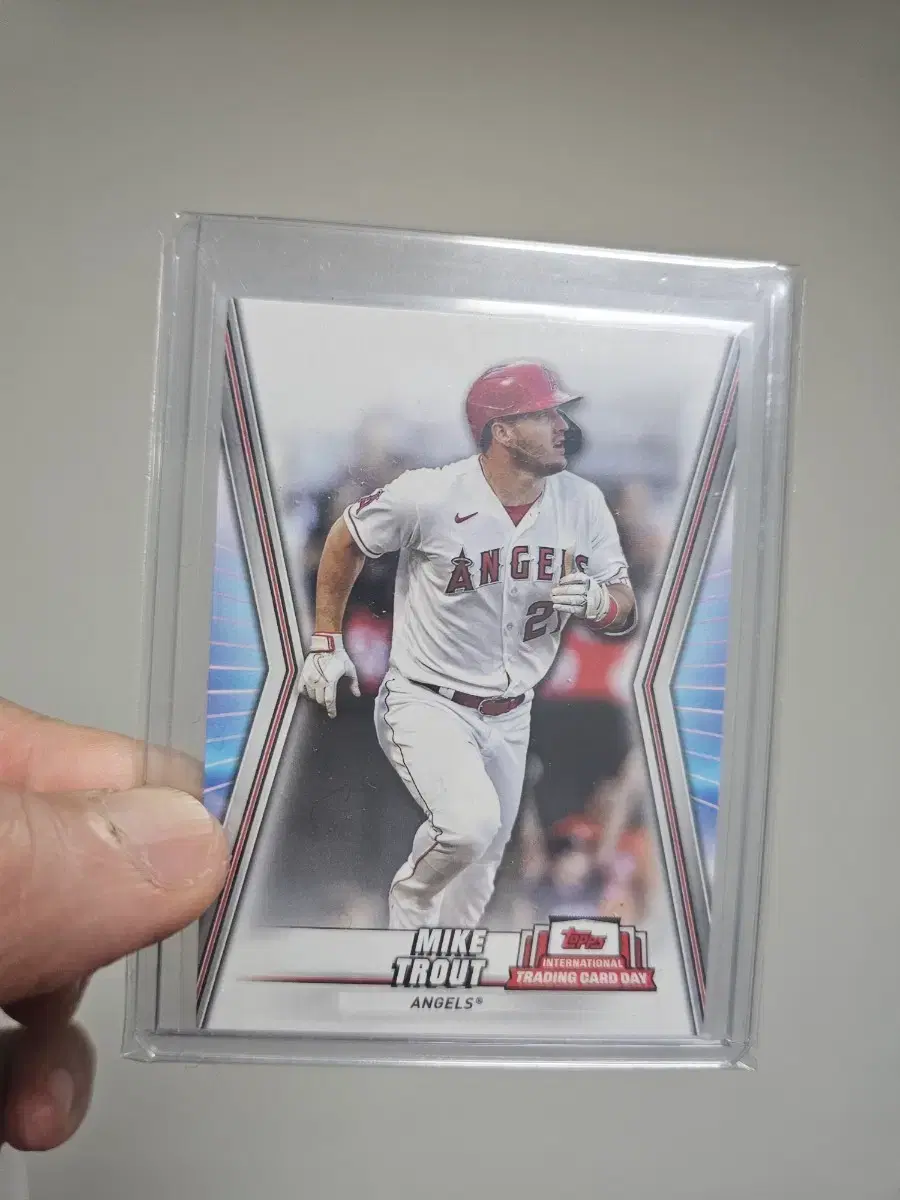 Topps 마이크 트라웃 야구 카드