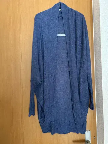 츠모리치사토 가디건