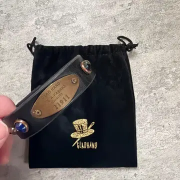 GLADHAND 가죽 팔찌