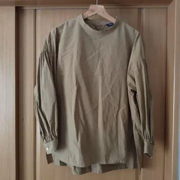 Gymple 긴팔 셔츠 베이지