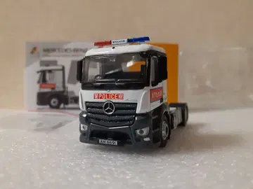 TINY 타이니 MERCEDES-BENZ Antos