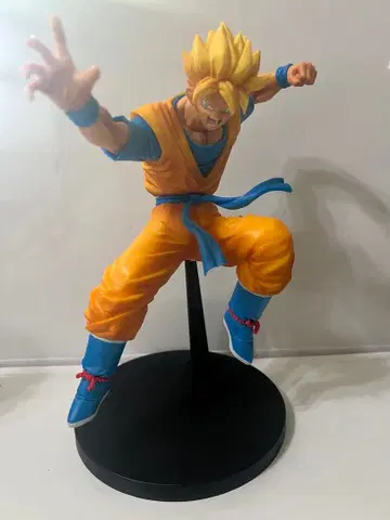 드래곤볼 손오반: 미래 피규어