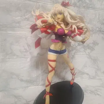 극장판 마크로스 F 거짓의 가희 <bos>쉐릴 노움 피규어