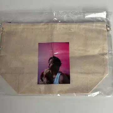 사쿠라기 마사야 희로애락 개인전 축제 입장 특전 파우치