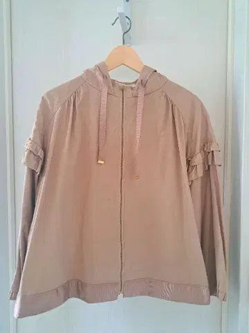 쿠튀르 브로치 마운틴 후드티 베이지 M 사이즈