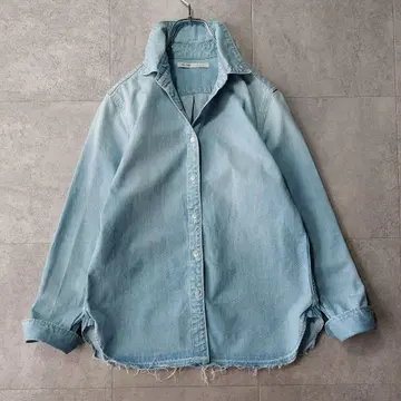 어퍼 하이츠 데님 셔츠 1 밑단 컷오프 아이스 블루