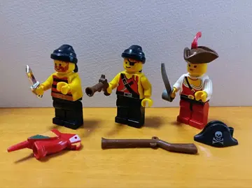 LEGO 해적 미니 피규어 3체 세트