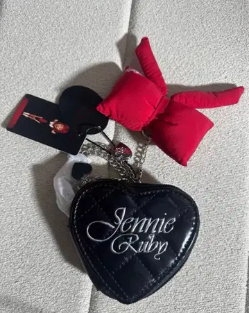 blackpink 제니 miniso 제니 파우치 팝업