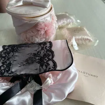 질 스튜어트 핑크 파우치