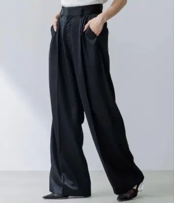 SENEE 새틴 턱 팬츠 블랙 S