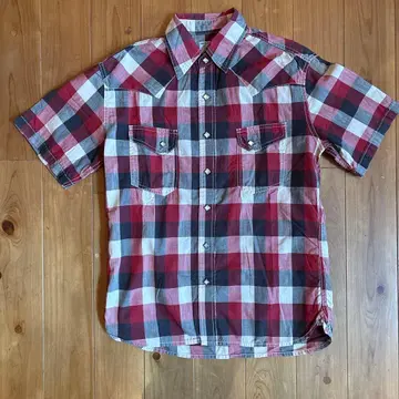 플랫 헤드 반팔 셔츠