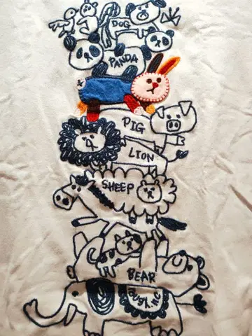 rough 동물 자수 T셔츠