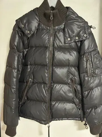 듀베티카 포루체 블랙 44 타타 히토츠노 코이 카메나시