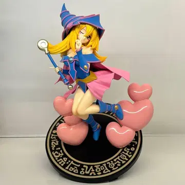 유희왕 피규어 블랙 매지션 걸 초대 컬러 ver.