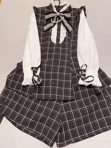 지뢰계 양산형 체크 무늬 리본 포함 셋업