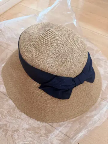 override 베이지 네이비 리본 햇 56cm