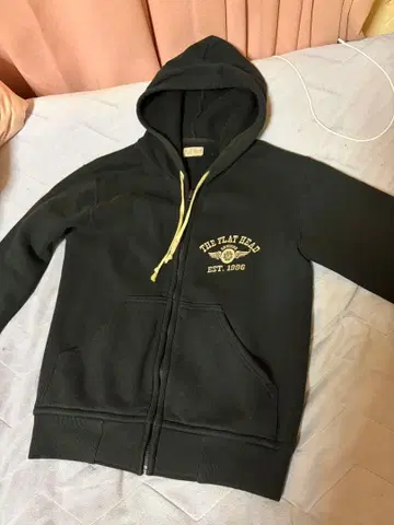 더 플랫 헤드 블랙 후드티 36