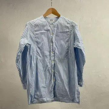 Finamore 스트라이프 셔츠 노카라 절개 디자인 긴팔