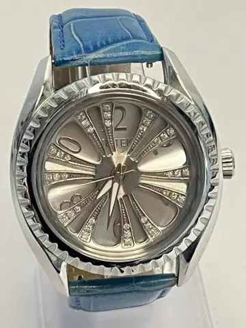 아이스 테크 스피너 다이아몬드 쿼츠 손목시계 블루