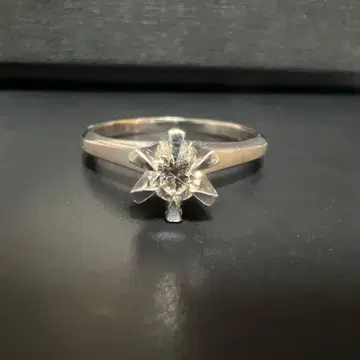 플라티나 다이아몬드 반지