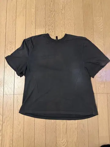 entire studios Dart Tee washed black XS