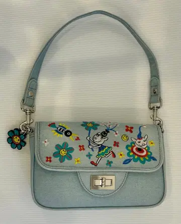 새상품 알베로베로 데님 자수 핸드백 라이트 블루 숄더백 필견