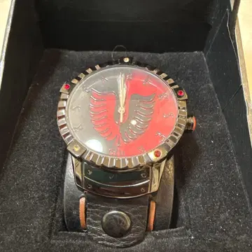 베르세르크 영화 공개 기념 손목시계