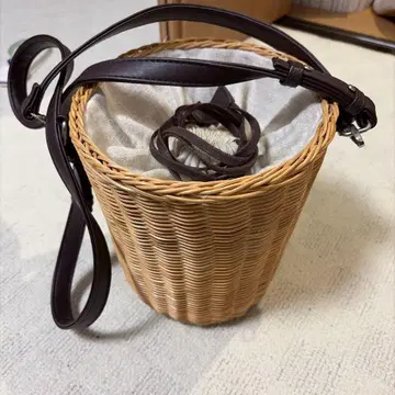 JILLSTUART 바스켓백 버킷형 가죽